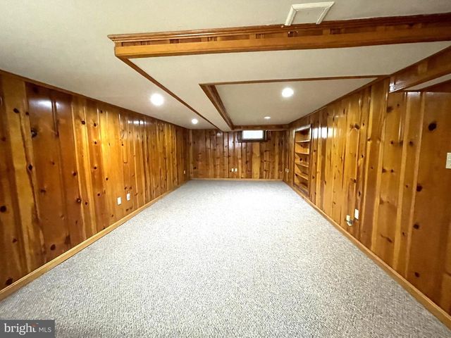 1526 N UTAH ST, Arlington, VA 22207