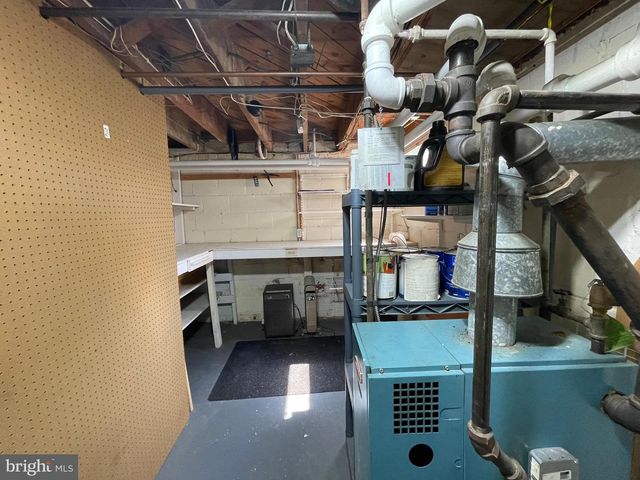 1526 N UTAH ST, Arlington, VA 22207