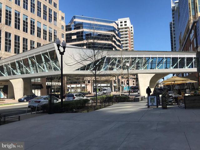 1526 N UTAH ST, Arlington, VA 22207