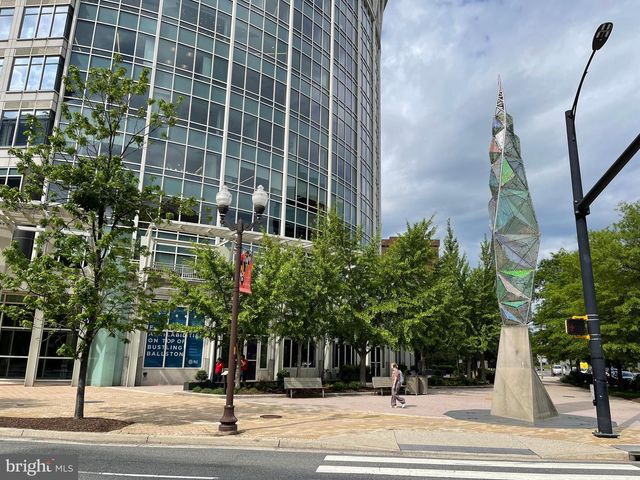 1526 N UTAH ST, Arlington, VA 22207