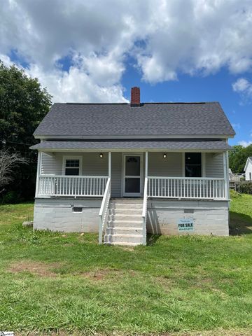 10 Finley Street, Pelzer, SC 29669