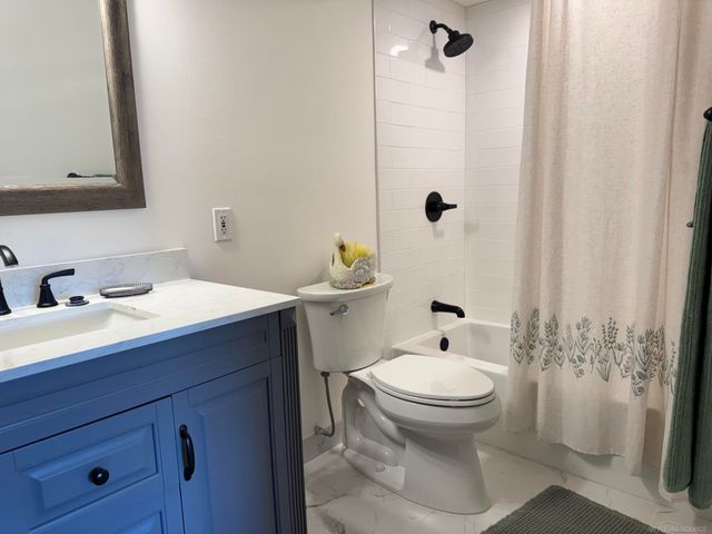 9764 Annabelle Court, South Lyon, MI 48178