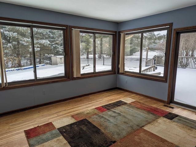 9764 Annabelle Court, South Lyon, MI 48178