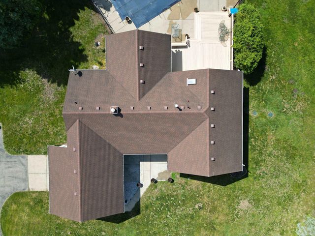 9764 Annabelle Court, South Lyon, MI 48178