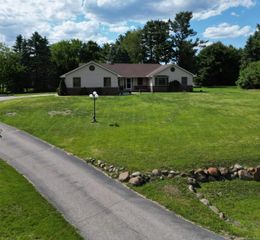 9764 Annabelle Court, South Lyon, MI 48178