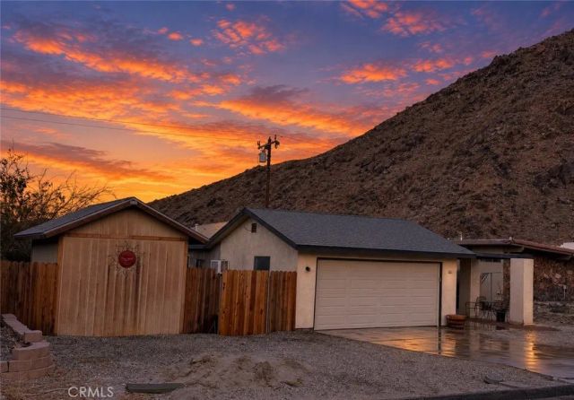 22556 Parkmead, Palm Springs, CA 92262