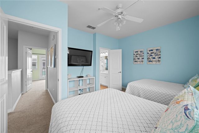 3021 S 11th St 18, Port Aransas, TX 78373