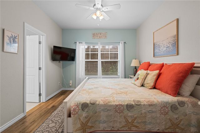3021 S 11th St 18, Port Aransas, TX 78373