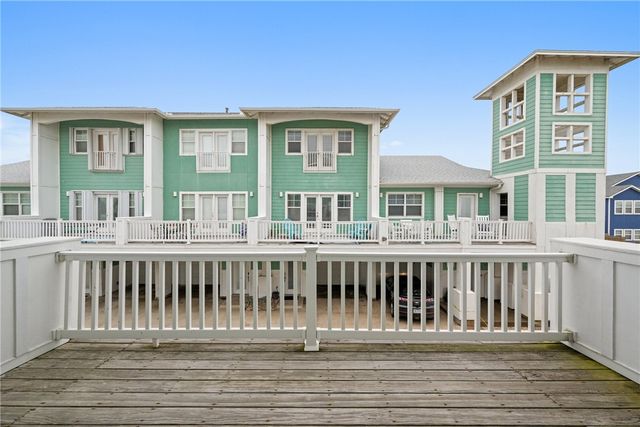 3021 S 11th St 18, Port Aransas, TX 78373