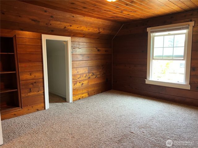 1308 104th Street E, Tacoma, WA 98445