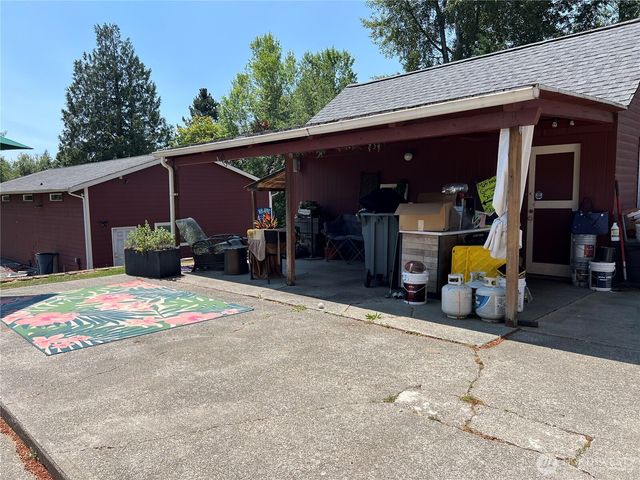 1308 104th Street E, Tacoma, WA 98445