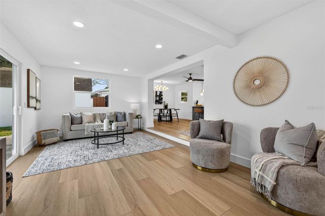 4623 CARSON STREET NE, St Petersburg, FL 33703