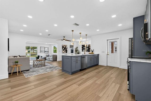 4623 CARSON STREET NE, St Petersburg, FL 33703