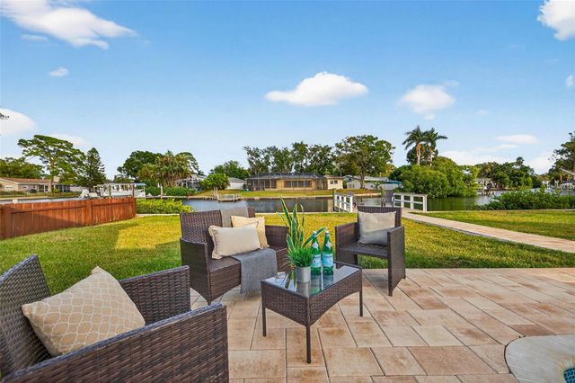 4623 CARSON STREET NE, St Petersburg, FL 33703