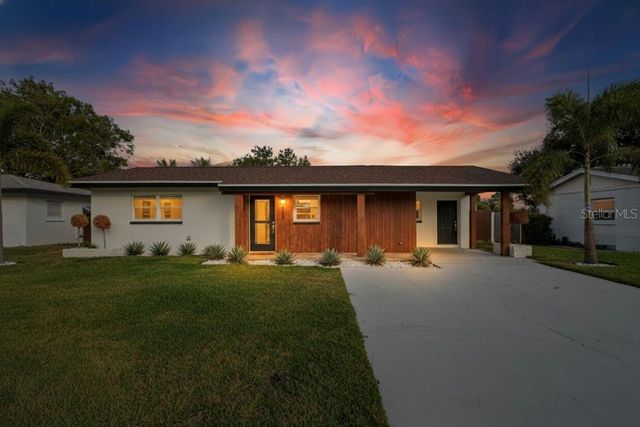 4623 CARSON STREET NE, St Petersburg, FL 33703