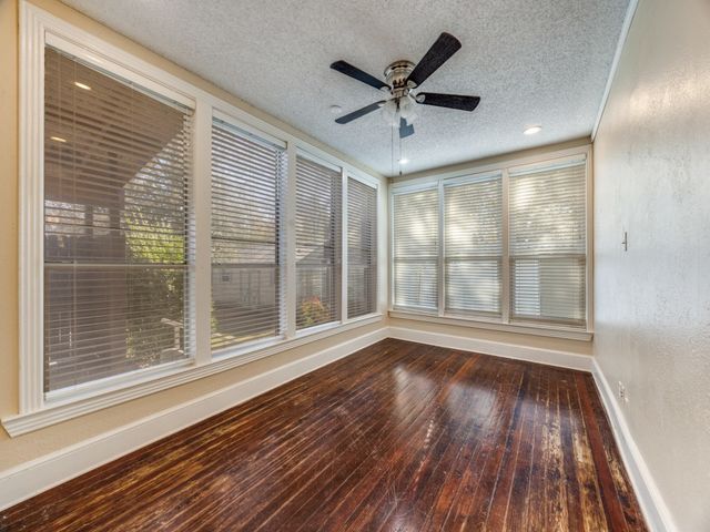 3911 Stonewall Street, Greenville, TX 75401