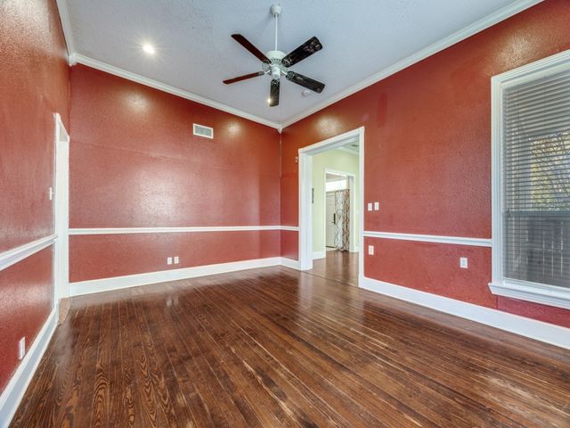 3911 Stonewall Street, Greenville, TX 75401