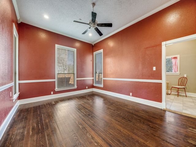 3911 Stonewall Street, Greenville, TX 75401