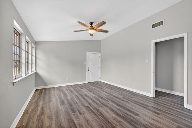 635 Browning Street, Shreveport, LA 71106