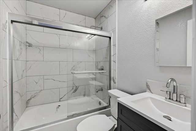 16001 County Road 4052, Kemp, TX 75143