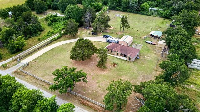 16001 County Road 4052, Kemp, TX 75143