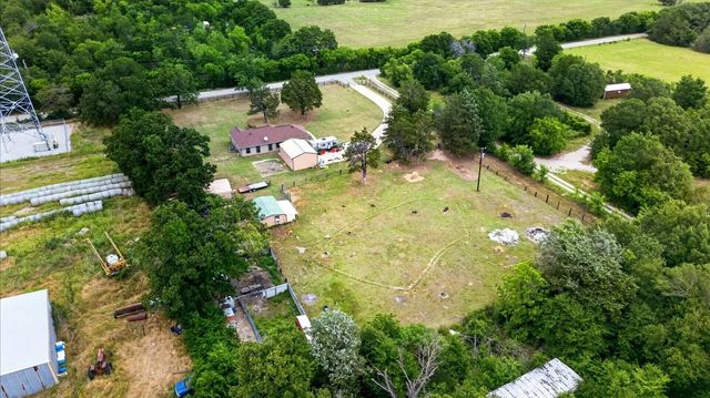 16001 County Road 4052, Kemp, TX 75143