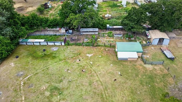 16001 County Road 4052, Kemp, TX 75143