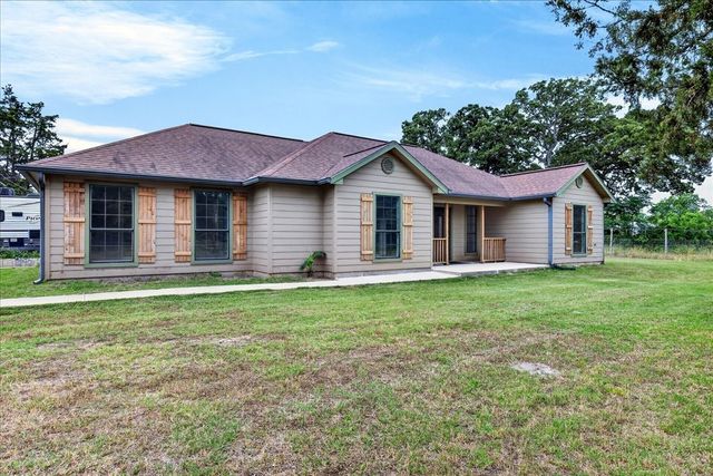 16001 County Road 4052, Kemp, TX 75143