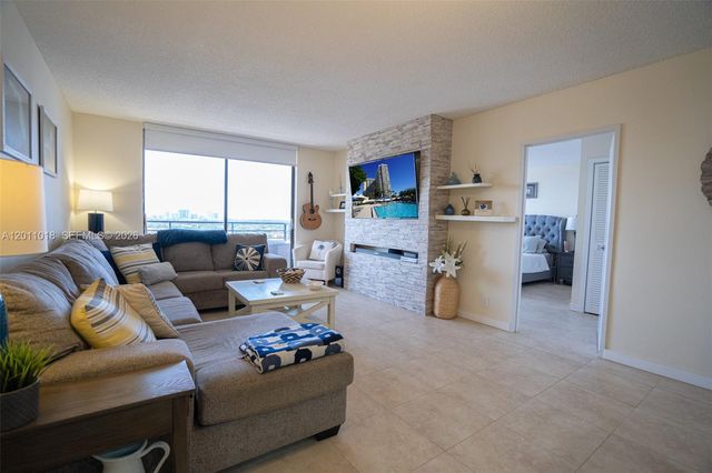 500 Three Islands Blvd 1008, Hallandale Beach, FL 33009