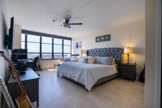 500 Three Islands Blvd 1008, Hallandale Beach, FL 33009