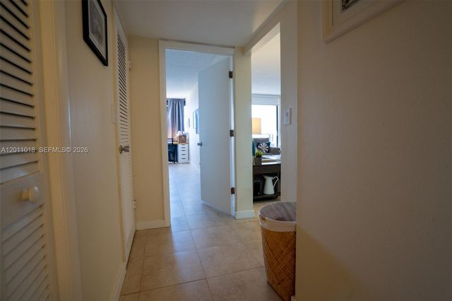 500 Three Islands Blvd 1008, Hallandale Beach, FL 33009
