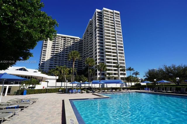 500 Three Islands Blvd 1008, Hallandale Beach, FL 33009