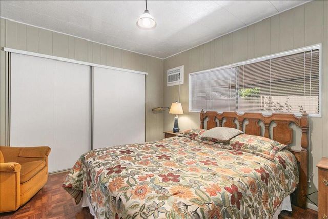 282 Saguaro Dr. Drive, Palm Springs, CA 92264