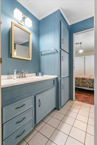 282 Saguaro Dr. Drive, Palm Springs, CA 92264
