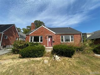 6125 Garesche Avenue, St Louis, MO 63136