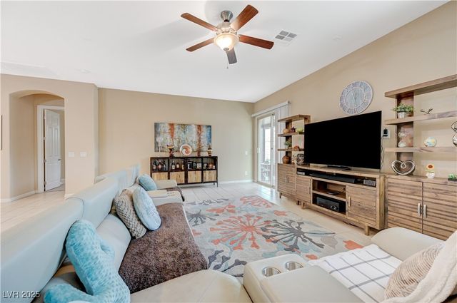 11334 Quantum Brooks Street, Las Vegas, NV 89183