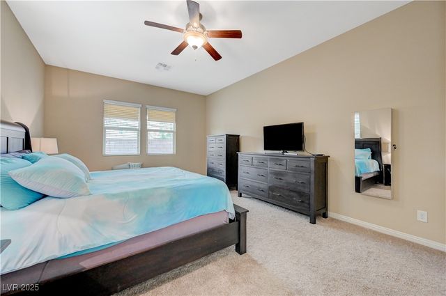 11334 Quantum Brooks Street, Las Vegas, NV 89183