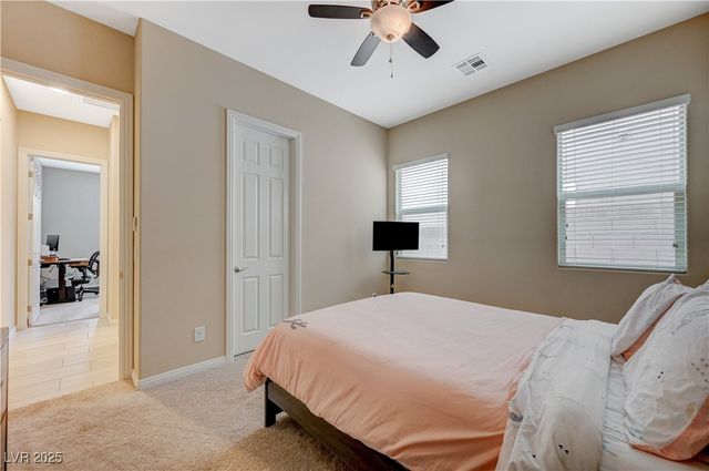 11334 Quantum Brooks Street, Las Vegas, NV 89183