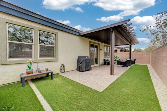 11334 Quantum Brooks Street, Las Vegas, NV 89183