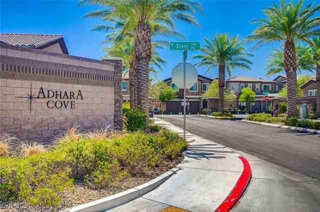 11334 Quantum Brooks Street, Las Vegas, NV 89183