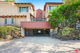 11912 Riverside Drive 12, Valley Village, CA 91607