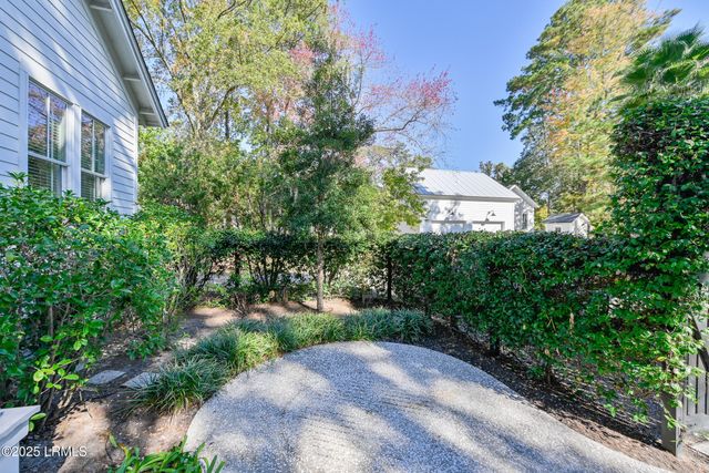 1 Hollingsworth Run, Beaufort, SC 29906