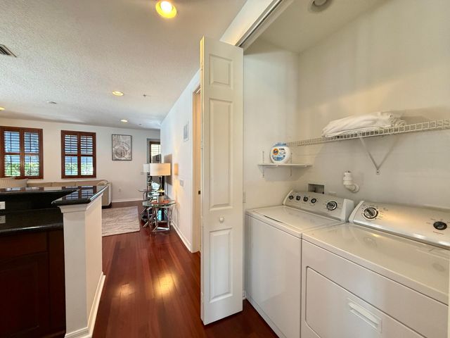 1388 Via De Pepi, Boynton Beach, FL 33426