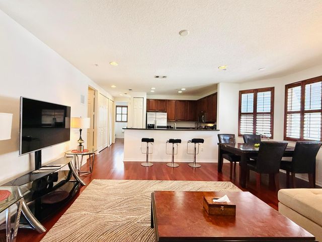 1388 Via De Pepi, Boynton Beach, FL 33426