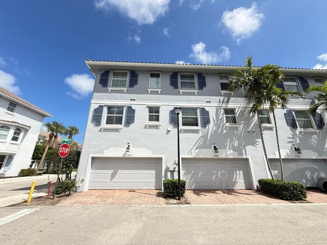 1388 Via De Pepi, Boynton Beach, FL 33426
