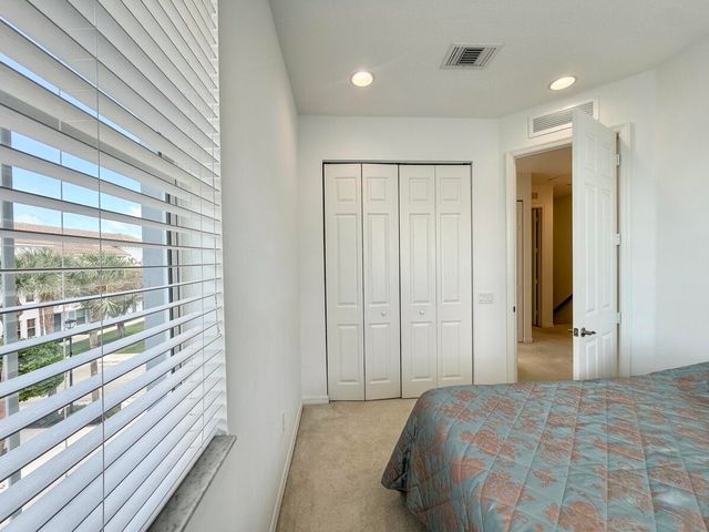 1388 Via De Pepi, Boynton Beach, FL 33426