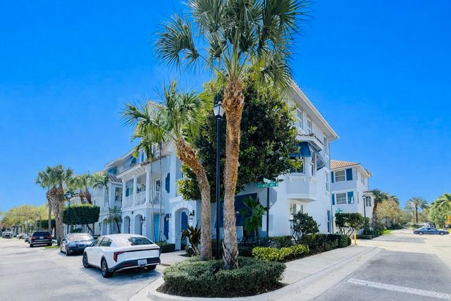 1388 Via De Pepi, Boynton Beach, FL 33426