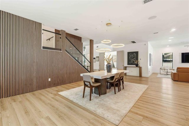 4109 W WATROUS AVENUE, Tampa, FL 33629