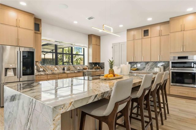 4109 W WATROUS AVENUE, Tampa, FL 33629