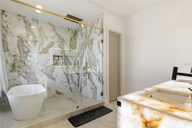 4109 W WATROUS AVENUE, Tampa, FL 33629